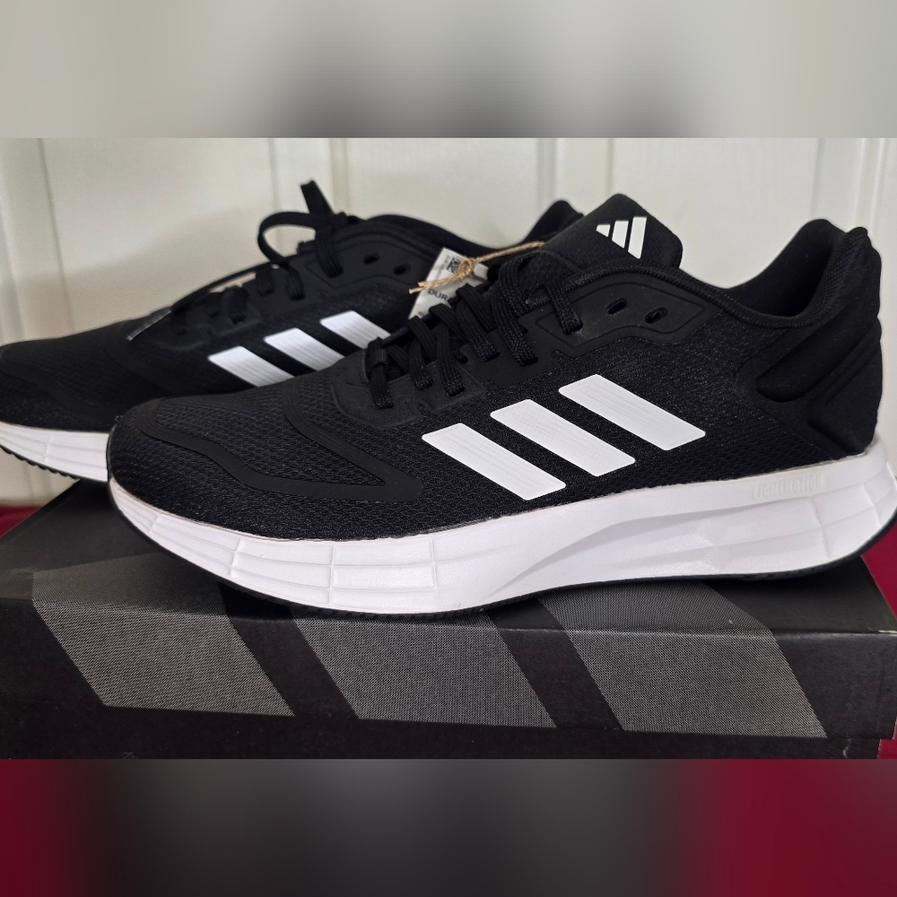 Adidas Duramo 10 SL 2.0 running shoes in black and white. Womens Size 8.5 NWT